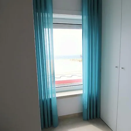 Holidays Nazare Marginal Exterior foto
