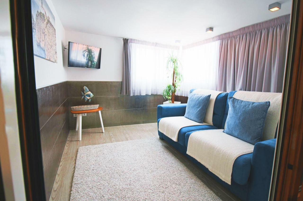 Apartment Holidays Marginal Nazaré