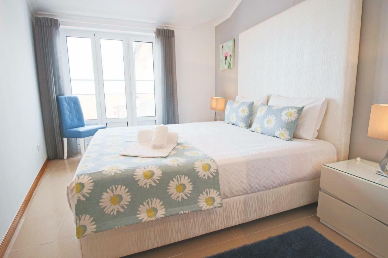 Apartament Holidays Marginal