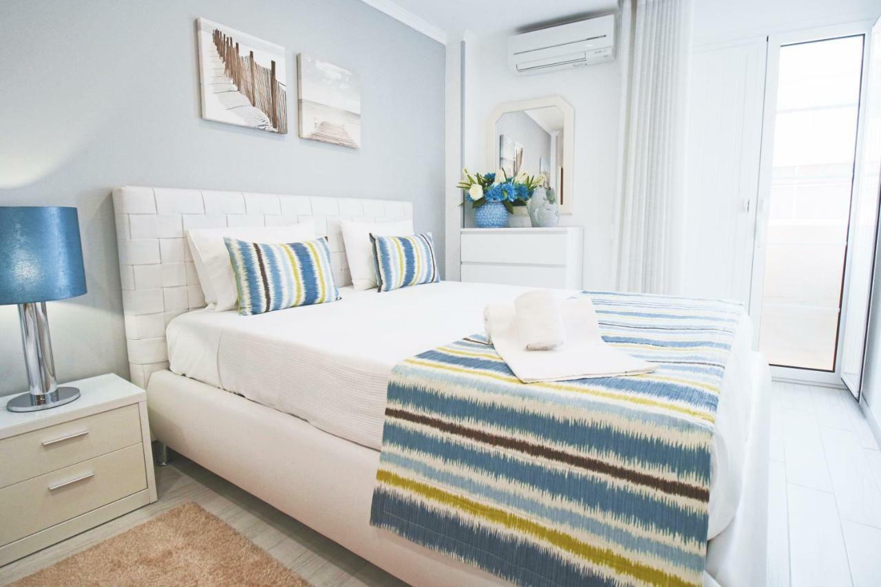 Apartament Holidays Marginal *