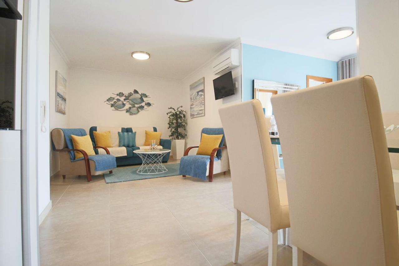 Apartament Holidays Marginal